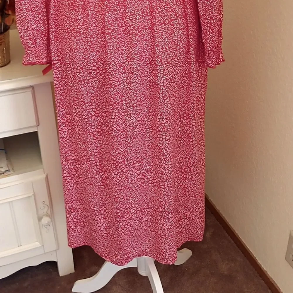 Kancy Kole Red and White Mini Floral Midi Dress